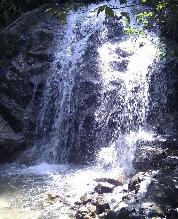 View-of-the-waterfall