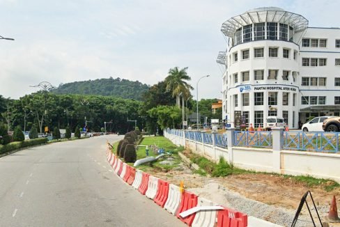Melaka 40 acres commercial land Pantai Hospital