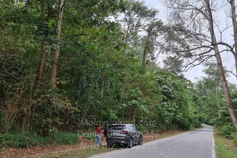 1p5 acres - Cooling climate only 15 minutes from Gombak toll KL