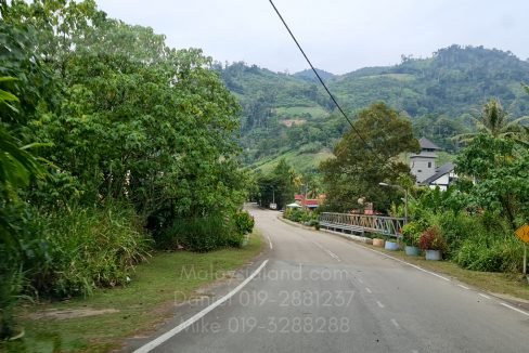 Some nice villas nearby subject property