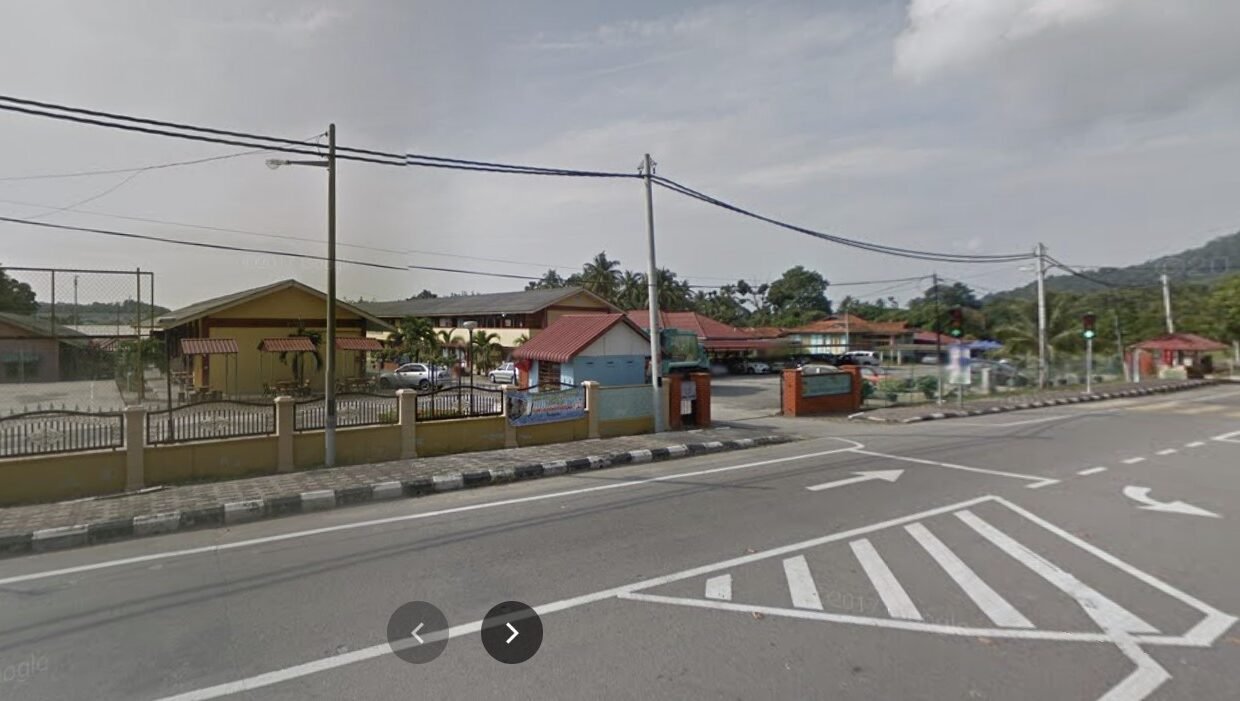 Website - Tampin 25 acres - nearby school