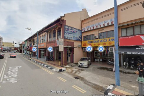 Shops fronting main road2